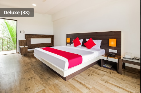 Deluxe Room at Hotel Samudra City